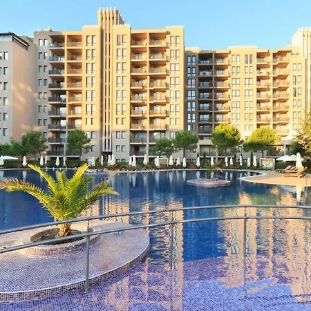 Апартамент Sea Pool Sunny Слънчев бряг